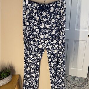 Lands’ End blue floral pajama pants NWOT